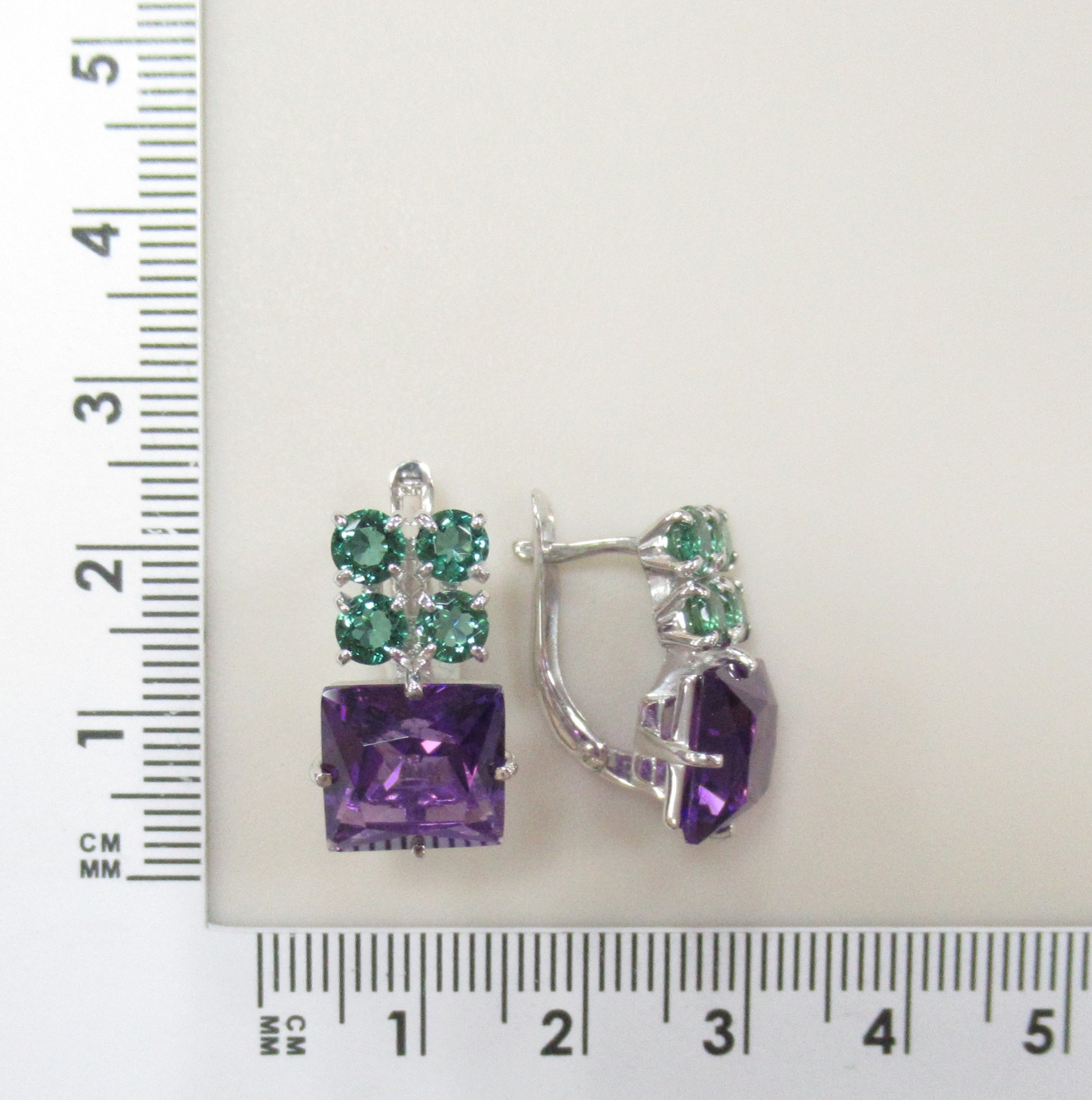 Серебряные серьги с аметистами